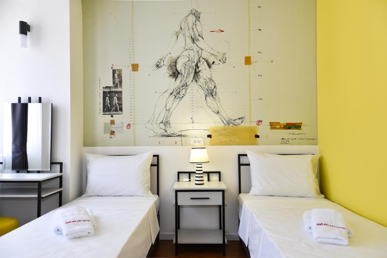 Osten Art Hotel スコピエ エクステリア 写真