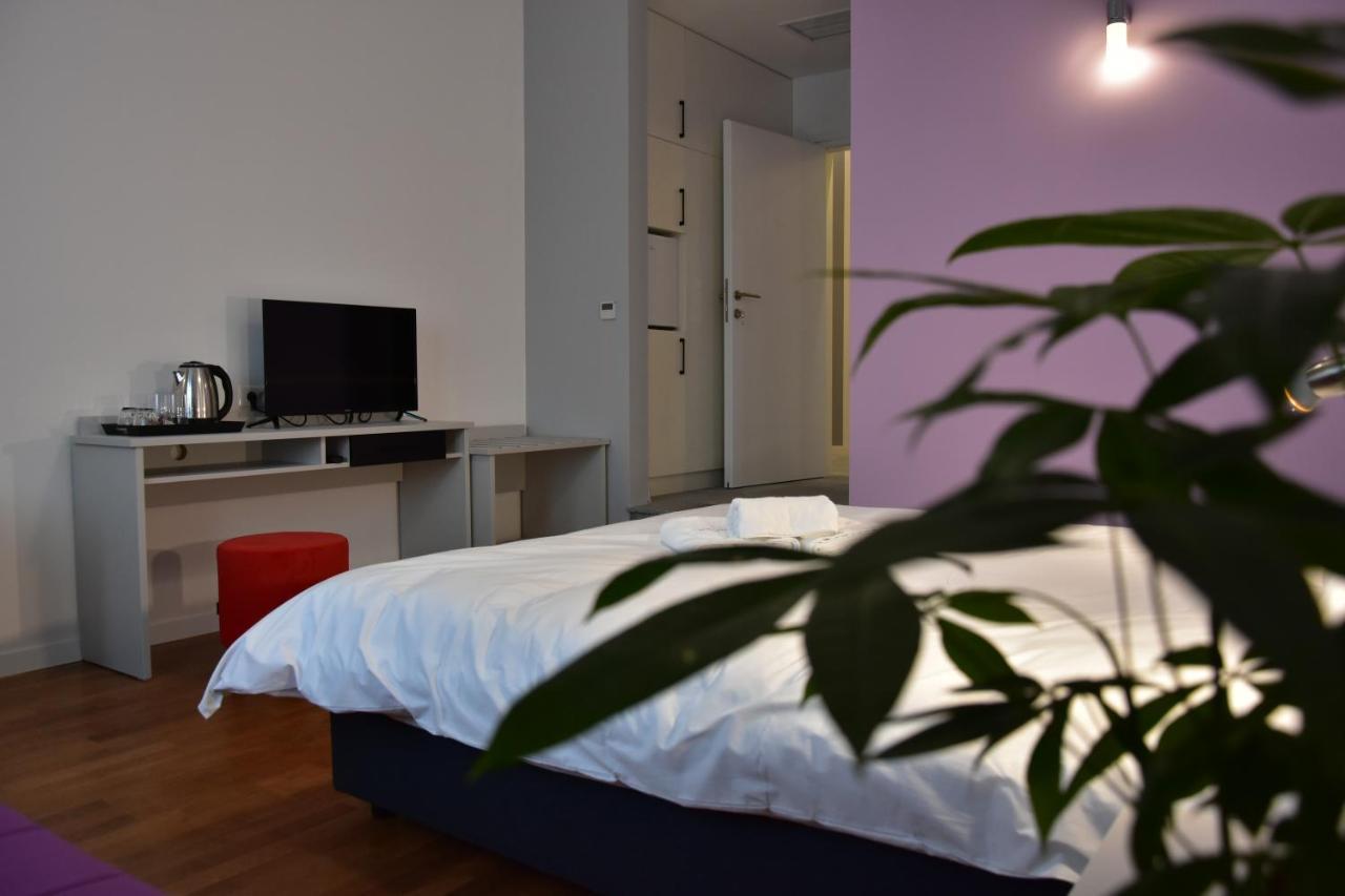 Osten Art Hotel スコピエ エクステリア 写真