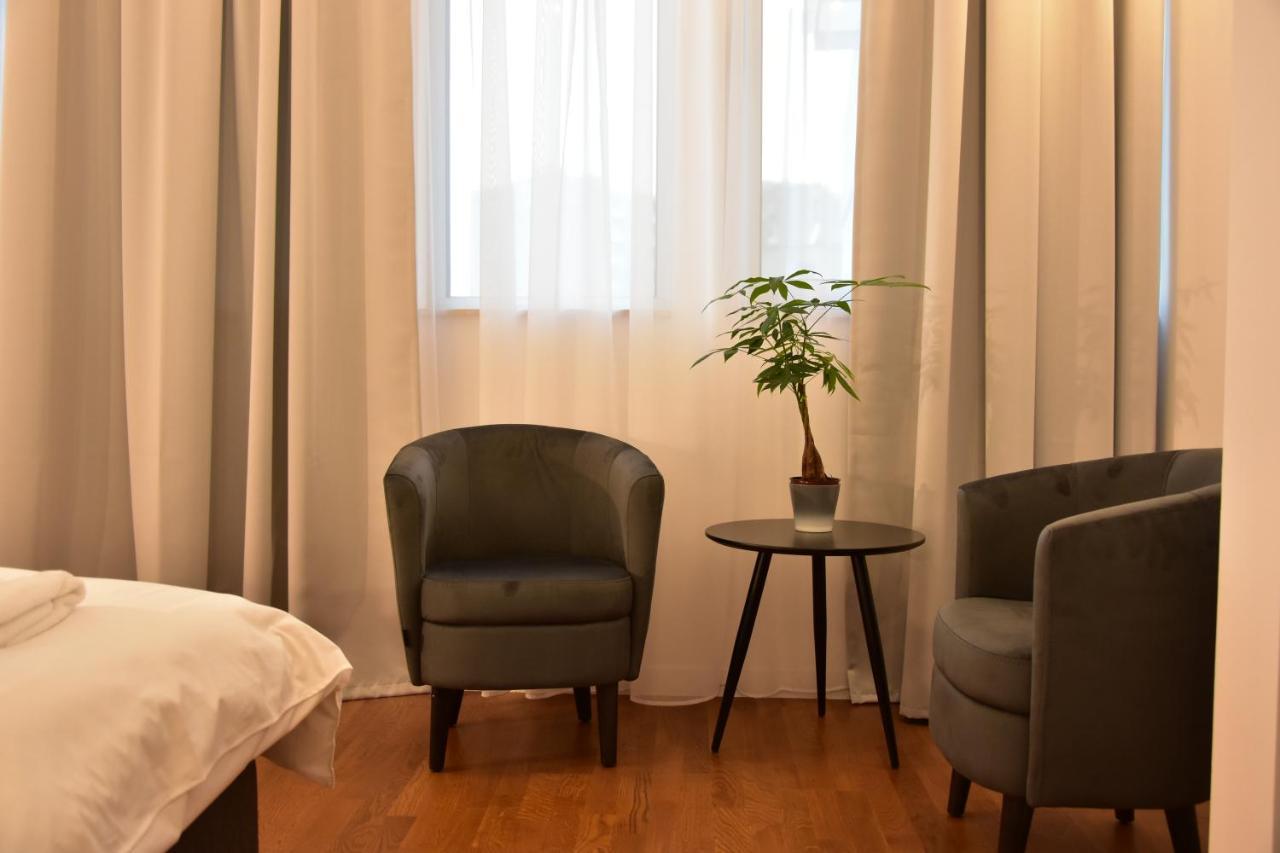 Osten Art Hotel スコピエ エクステリア 写真