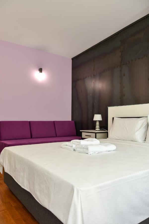 Osten Art Hotel スコピエ エクステリア 写真